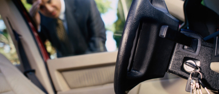 24 hour car locksmith in Home Gardens